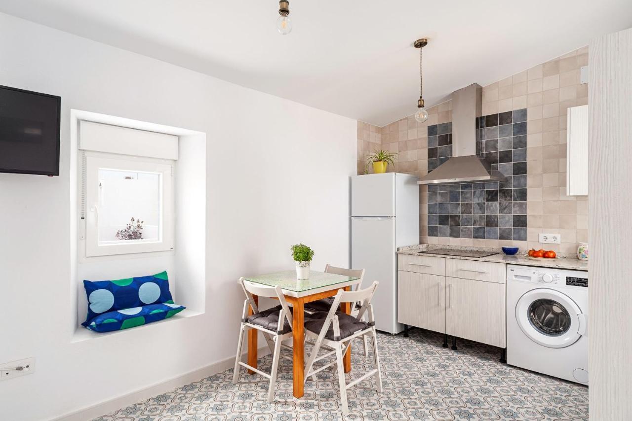 Apartamento Lola - Sólo Familias Conil De La Frontera Exterior foto